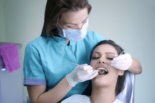 Dental hygienist.png